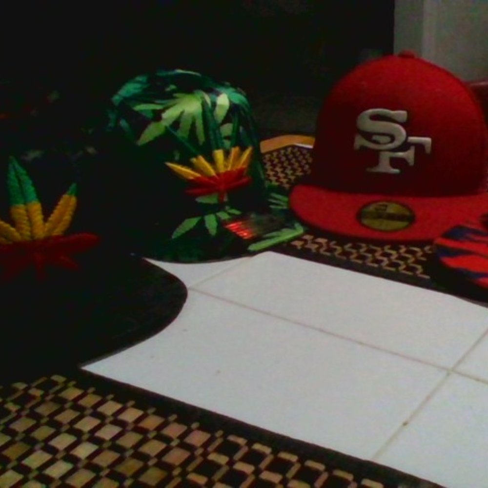selling designed caps